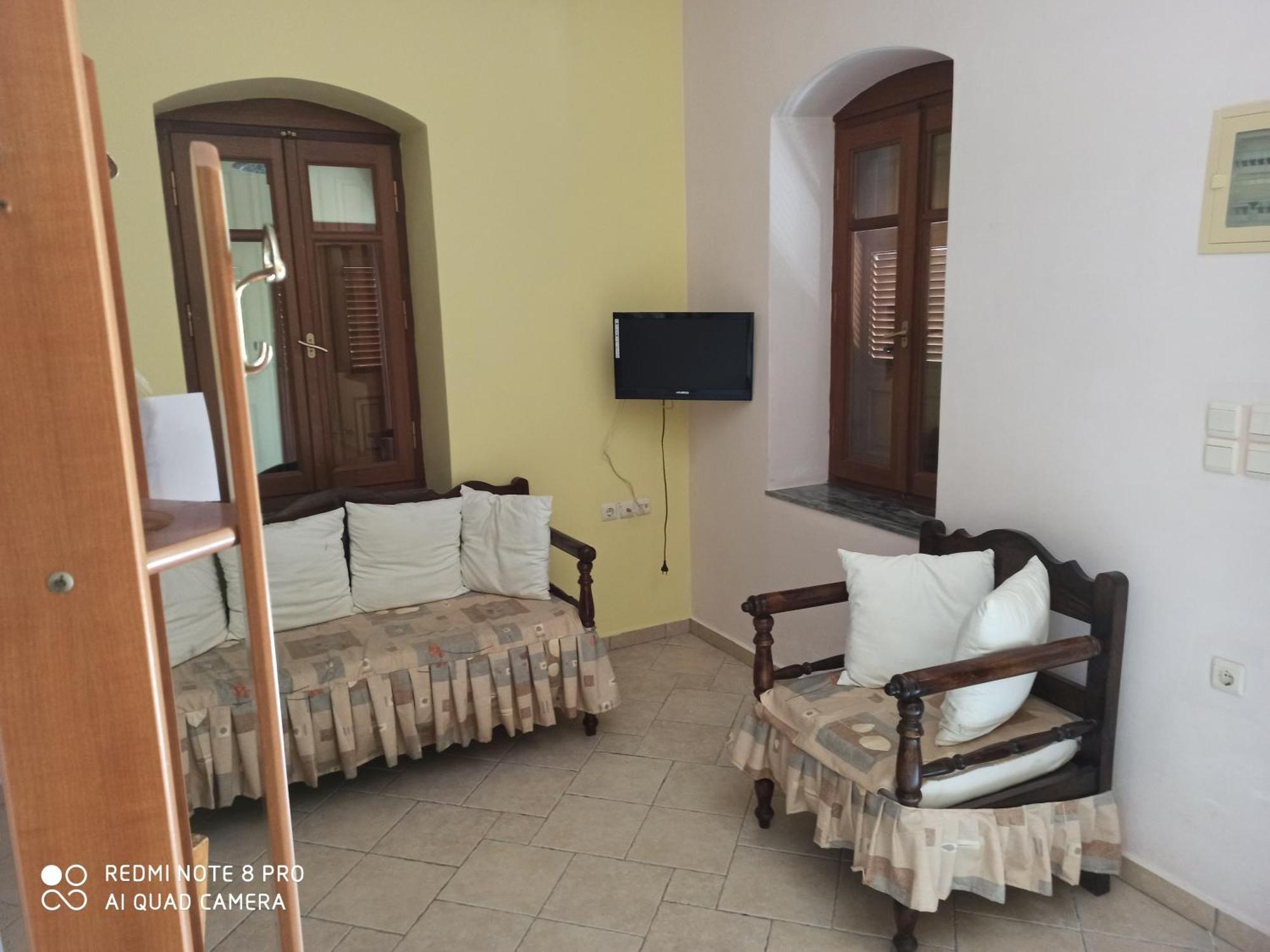 Giannis Apartments By Climbing House Panormos  Экстерьер фото